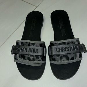 Dior evolution rubber slide Size 39
